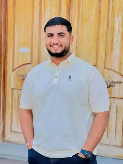 الشاب المتوفي