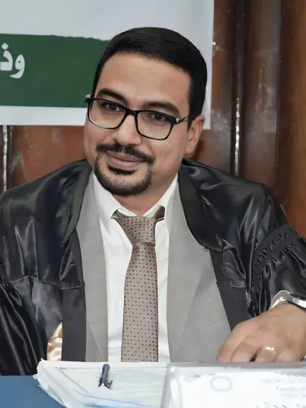 الدكتور عيسى حجازي، عميد المعهد الفني الصحي