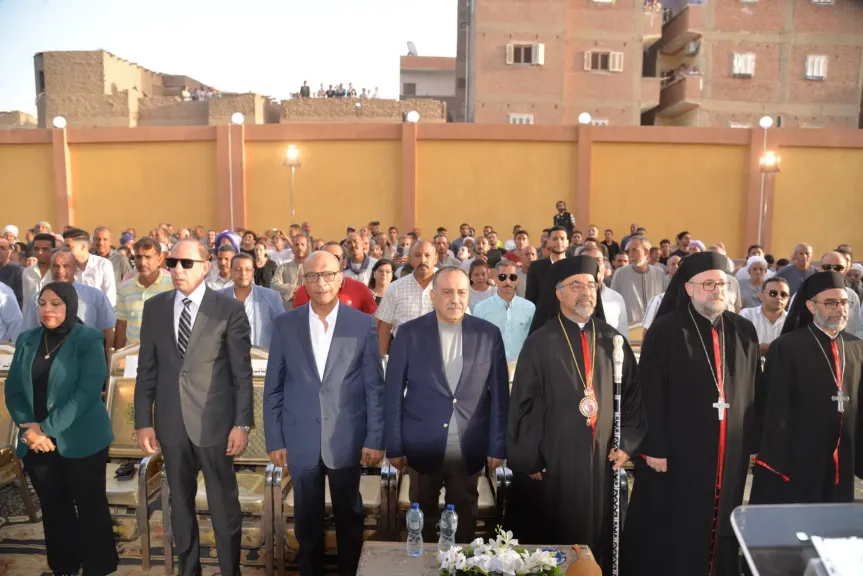 محافظ أسيوط يفتتح مدرسة ”سان بيتر” بأمشول ديروط