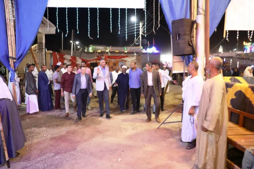 محافظ أسوان يتفقد سرادقات الطرق الصوفية للإحتفال بالمولد النبوى الشريف