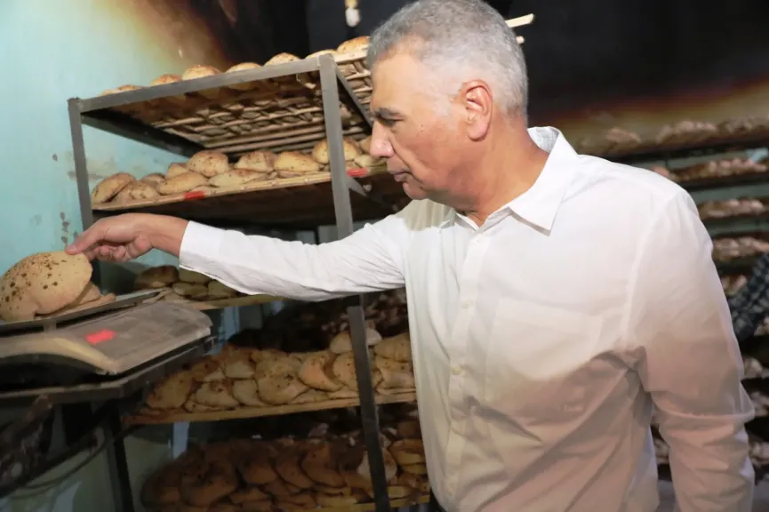 جولة محافظ أسوان