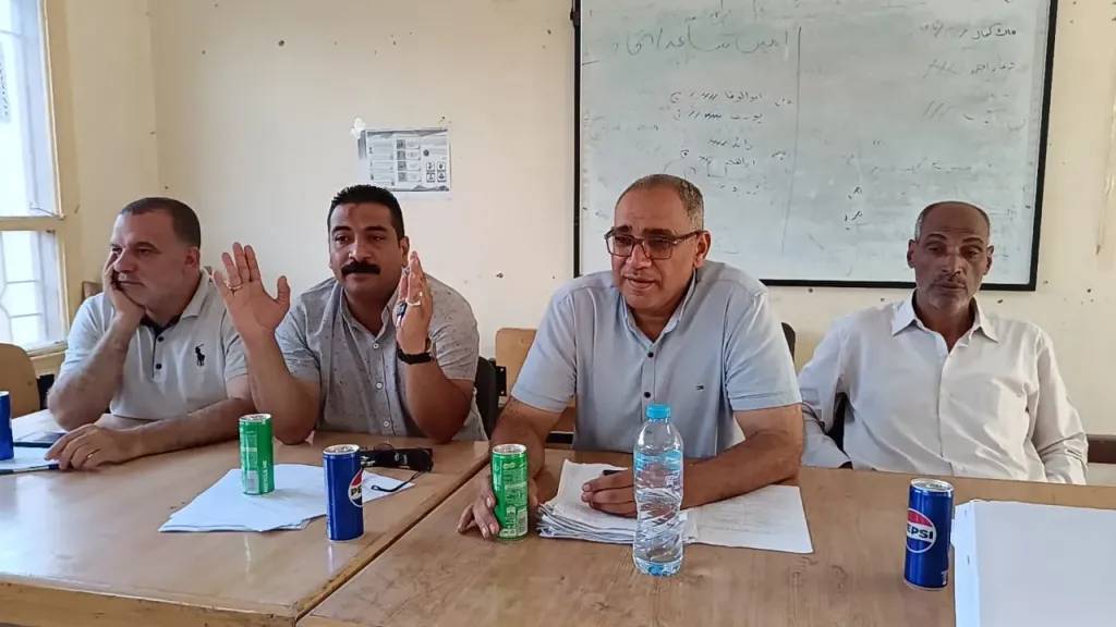 جانب من الندوة