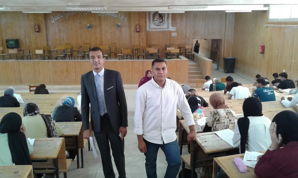 جانب من الامتحانات