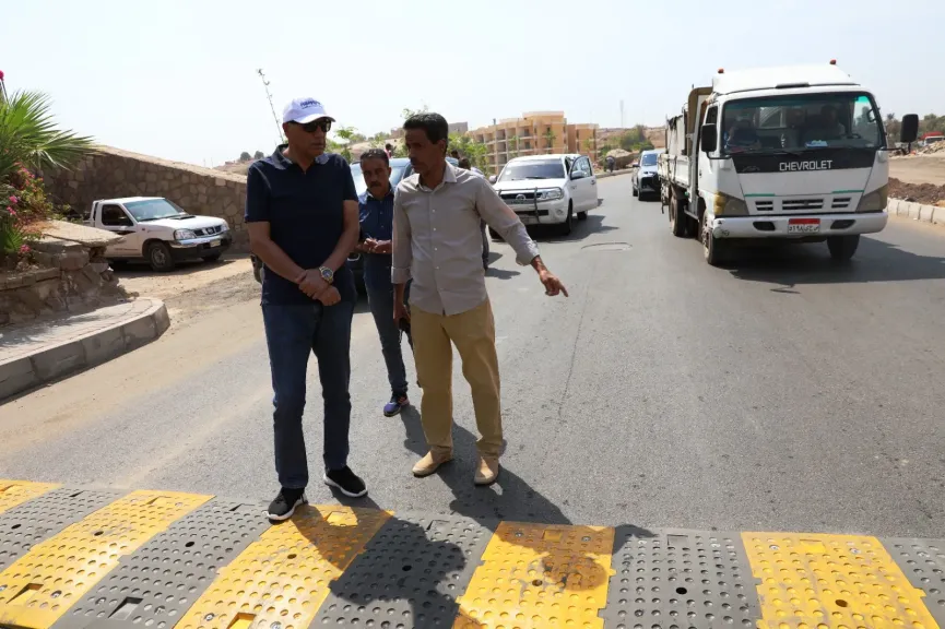 جولة محافظ أسوان