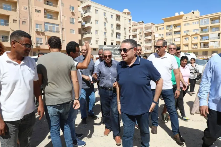جولة محافظ البحر الأحمر