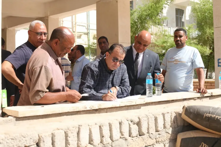 جولة رئيس جامعة جنوب الوادي