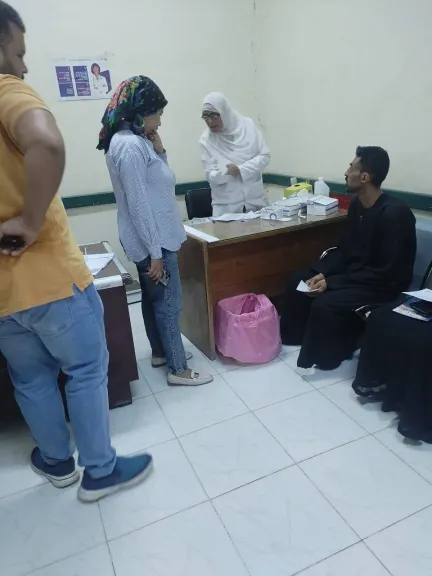 جولة وكيل مديرية الصحة بقنا