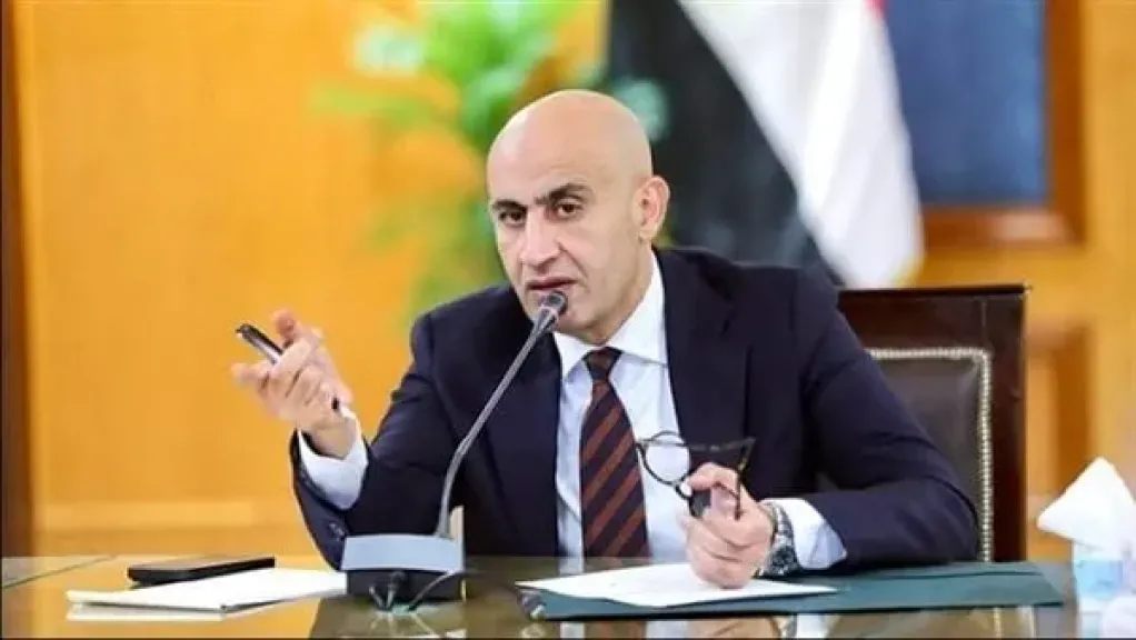 محمد عبد اللطيف، وزير التربية والتعليم