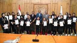 محافظ قنا يكرم أبطال الجمهورية...