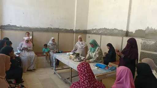 بمشاركة 60 سيدة .. ”أيادي...
