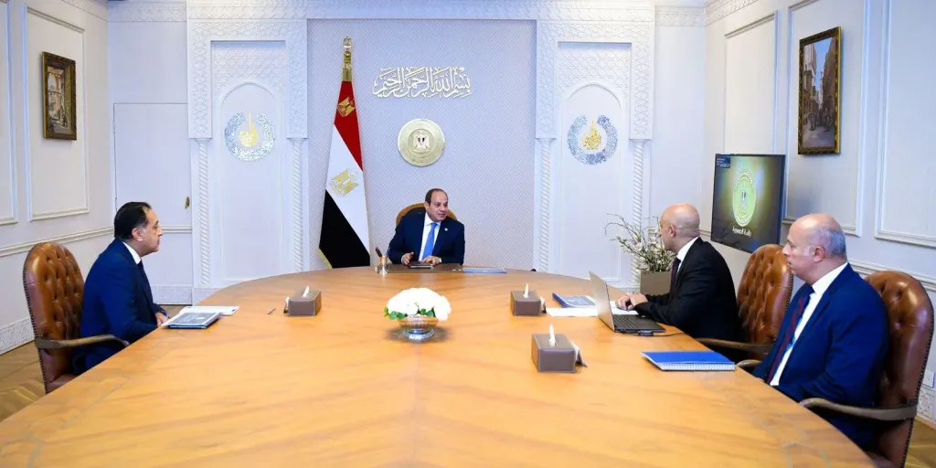 لقاء الرئيس مع رئيس الوزراء ووزير التعليم