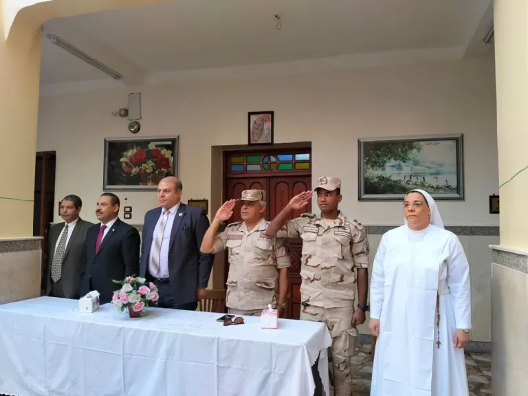 هاني عنتر يشيد بمدرسة الراهبات: تغرس القيم الوطنية وتحتفي بالأبطال