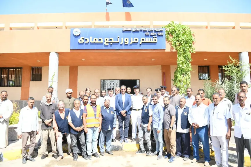 محافظ قنا يتفقد مبنى المرور الجديد بنجع حمادي