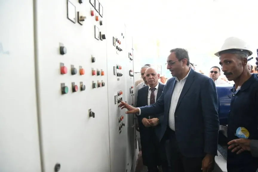 محافظ قنا يفتتح محطة مياه أبو شوشة المدمجة