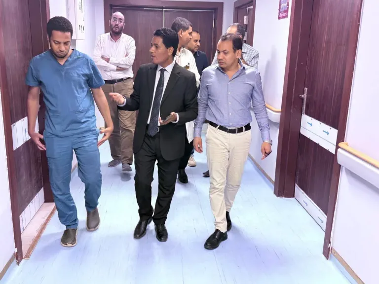 جولة لـ وكيل صحة الأقصر بـ مستشفى الحميات