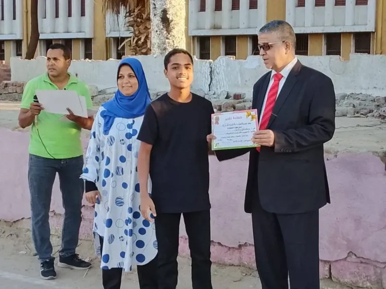 جولة وكيل تعليم أبو تشت