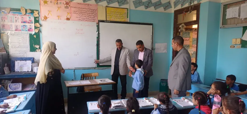 جولة مدير تعليم أبو تشت