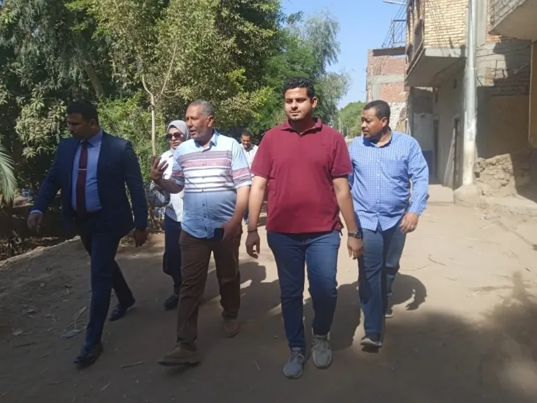 جولة وفد وزارة التنمية المحلية