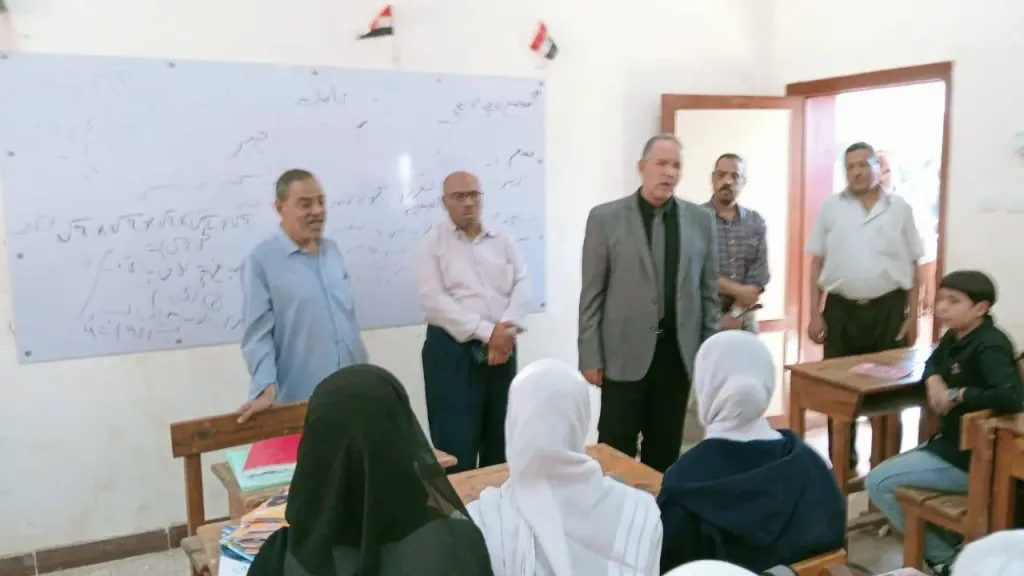 جولة وكيل تعليم أسيوط
