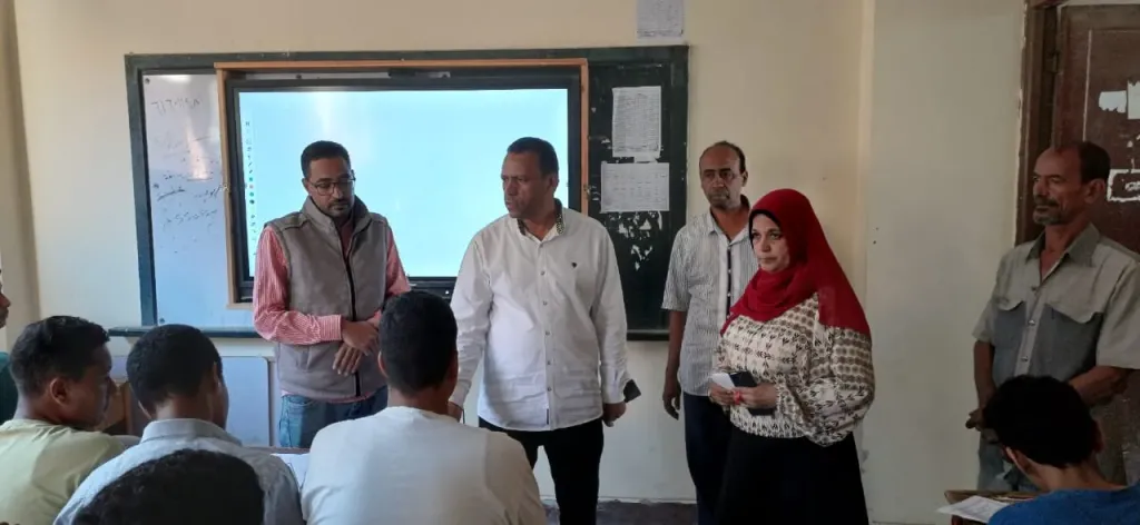 جولة مدير تعليم أبو تشت