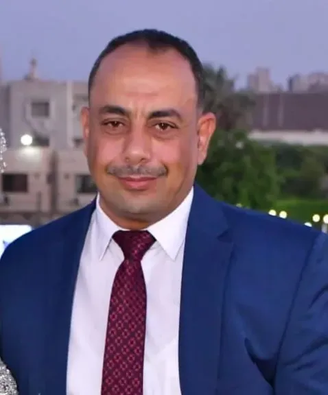 الدكتور عبدالباري سليمان، عميد كلية الحقوق بجامعة قنا