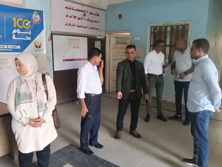 وكيل صحة الأقصر يتفقد المنشأت الصحية بمركز البياضية