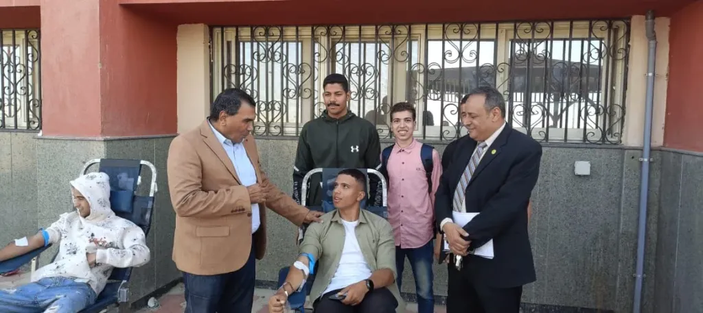 جامعة الوادي الجديد تنظم حملة للتبرع بالدم
