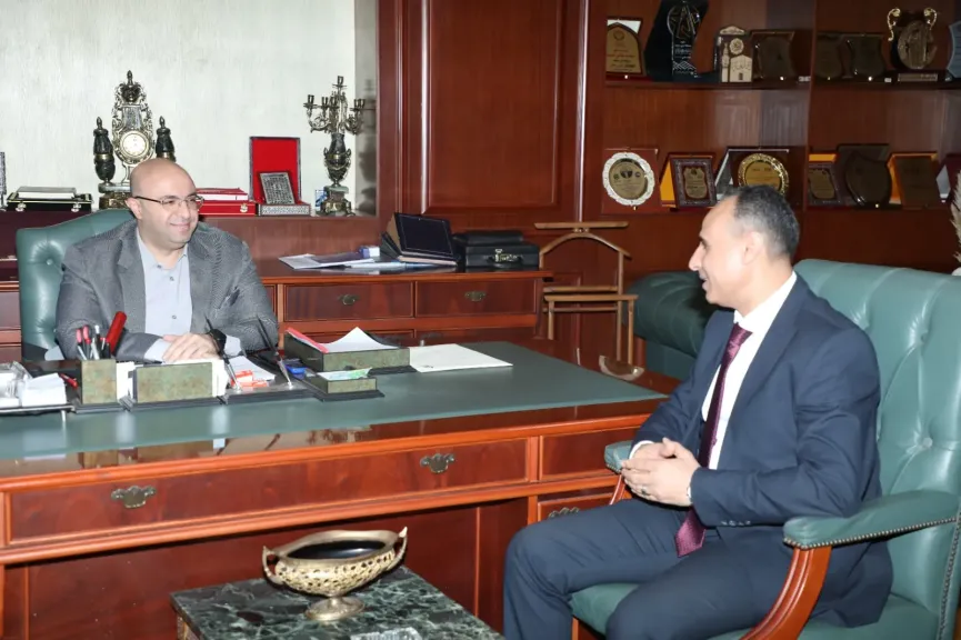 محافظ بني سويف ووكيل وزارة الصحة