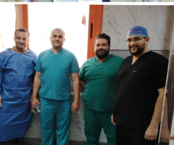 الفريق الطبي