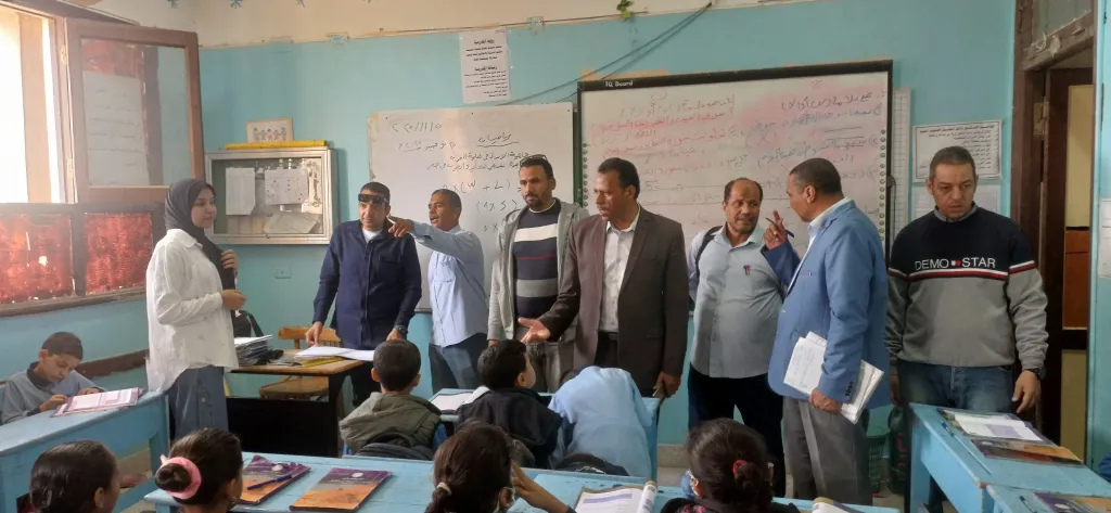 جولة مدير تعليم أبو تشت