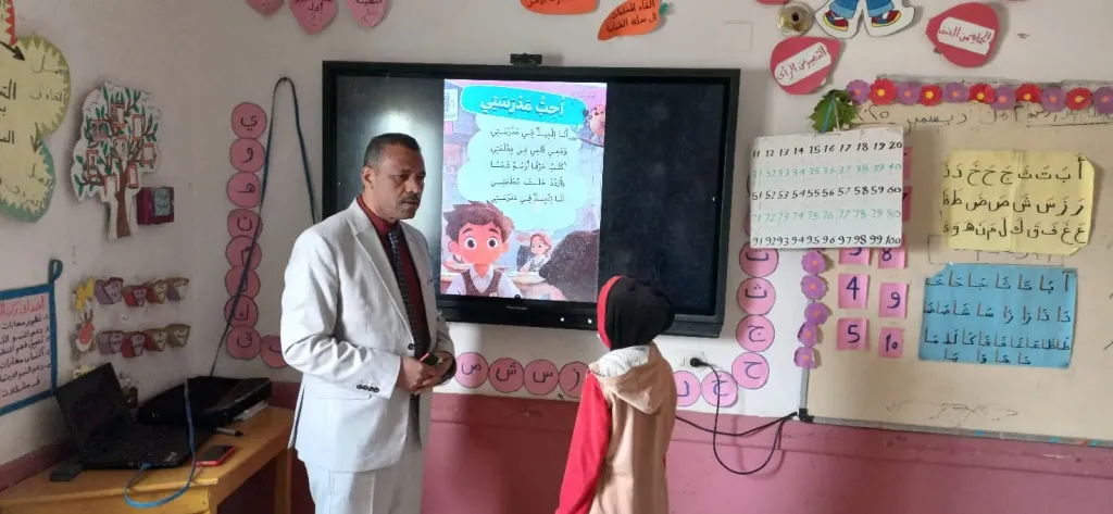 جولة جولة ميدانية لـ " مدير تعليم أبو تشت