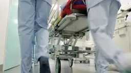 إصابة سيدة وأبناءها الأربعة باشتباه...