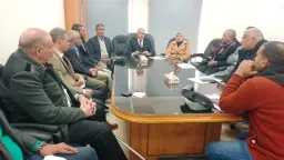 خلال اجتماع موسع..وكيل تموين قنا...