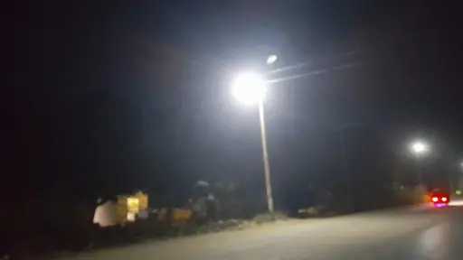 صيانة وتركيب كشافات جديدة لرفع...