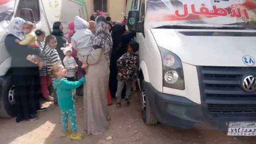 الكشف على 473 مواطن في...