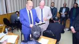 الطلاب الوافدون بكلية الدراسات العليا...