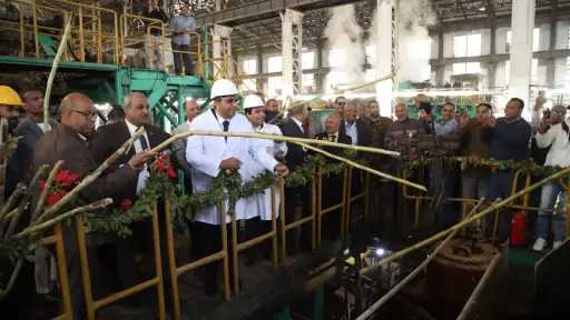 محافظ قنا يفتتح موسم عصير...