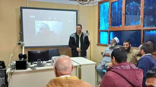 مدير تعليم أبوتشت يتابع أولى...