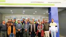 محافظ المنيا يتفقد مركز خدمة...