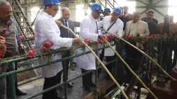 محافظ قنا يفتتح موسم عصير...