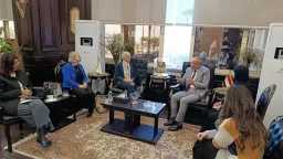 محافظ الأقصر يبحث تعزيز التعاون...