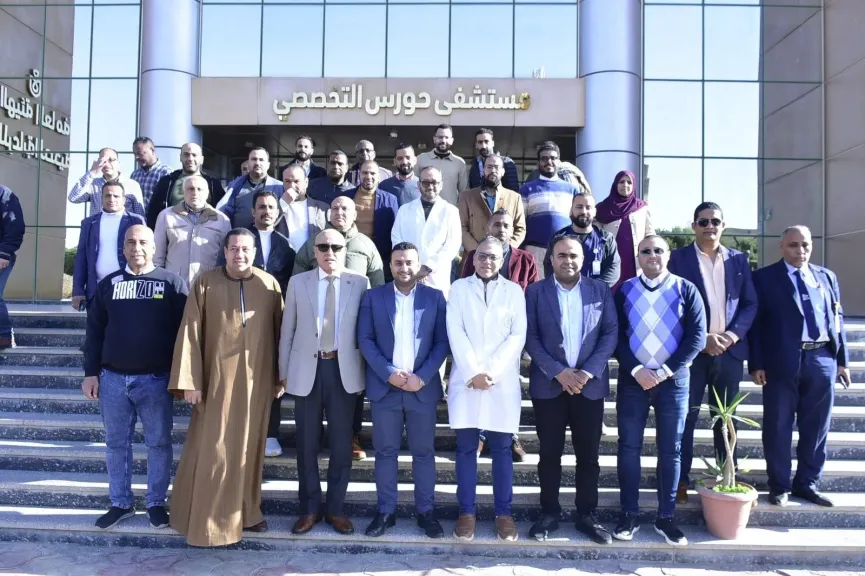 محافظ الأقصر يتفقد مستشفى حورس التخصصي