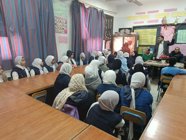 جانب من الندوة