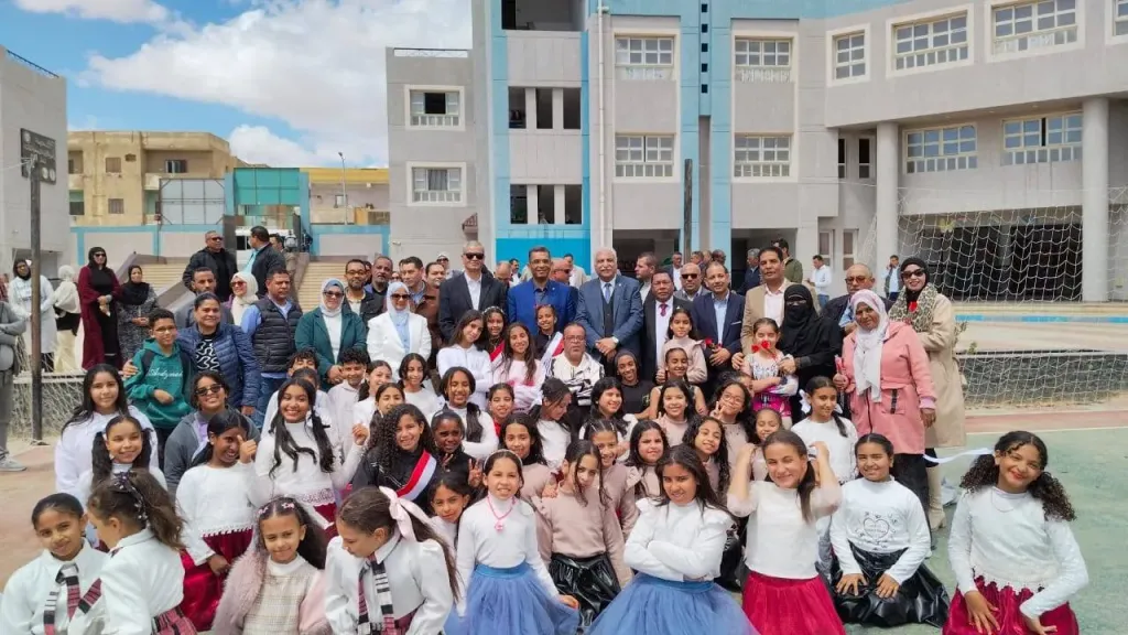 جولة محافظ البحر الأحمر