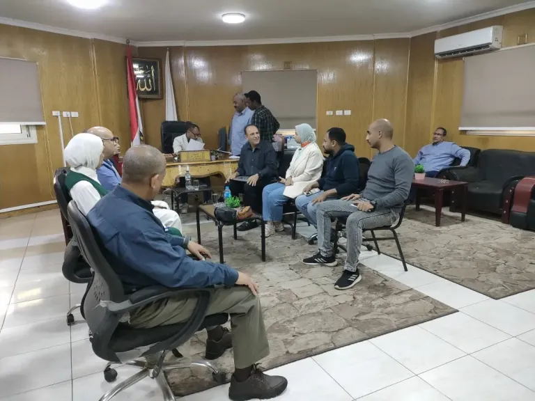 جولة لـ إدارة التخطيط العمراني بمركز ومدينة قنا