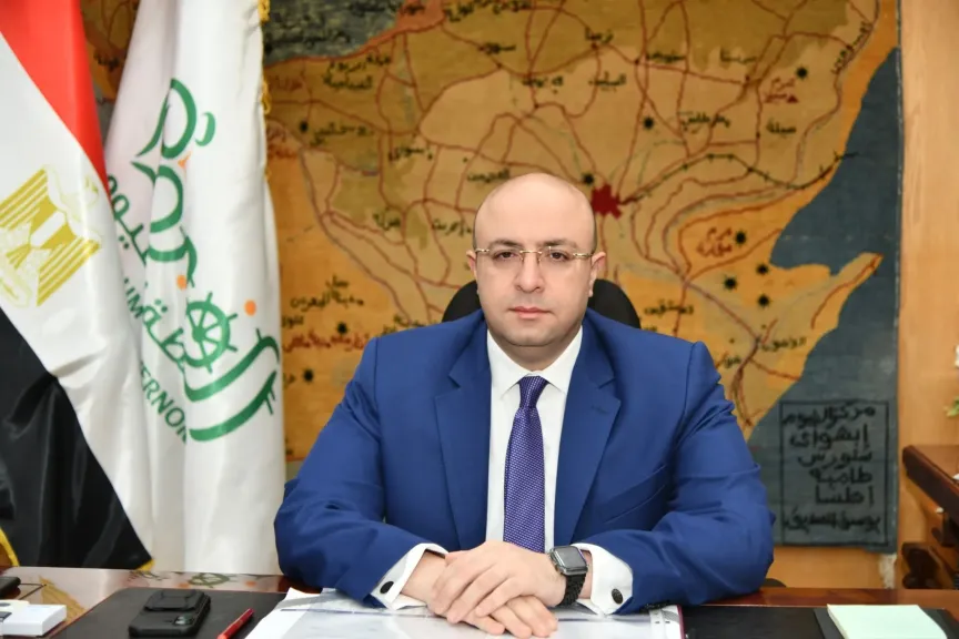 محافظ الفيوم يصدر قراراً بتطبيق نظام العمل عن بُعد يوم الأحد أسبوعياً لمدة شهر