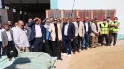 لمتابعة انتظام التوريد .. محافظ...